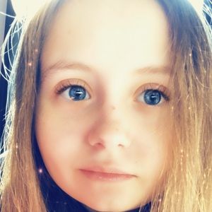 Meet your Posher, Brittbrittney